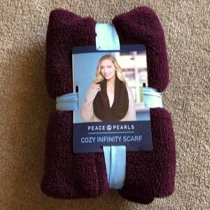 NWT Peace & Pearls Cozy Infinity Scarf
